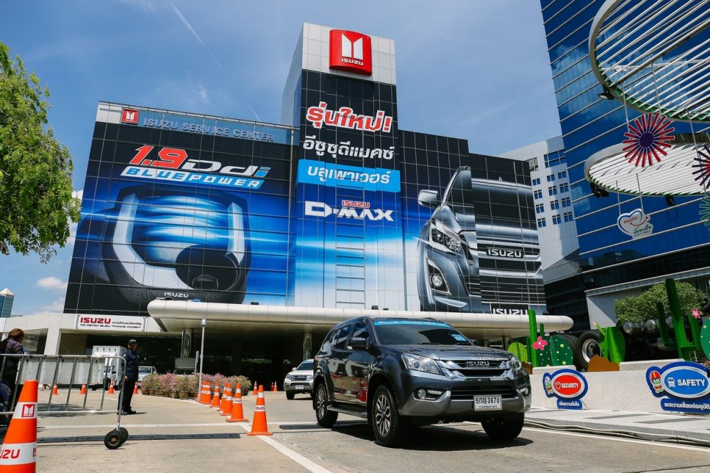ข่าวรถวันนี้ : อีซูซุ จะระงับการผลิตรถในประเทศไทยชั่วคราว เนื่องจากขาดชิ้นส่วนประกอบ และตลาดหดตัว